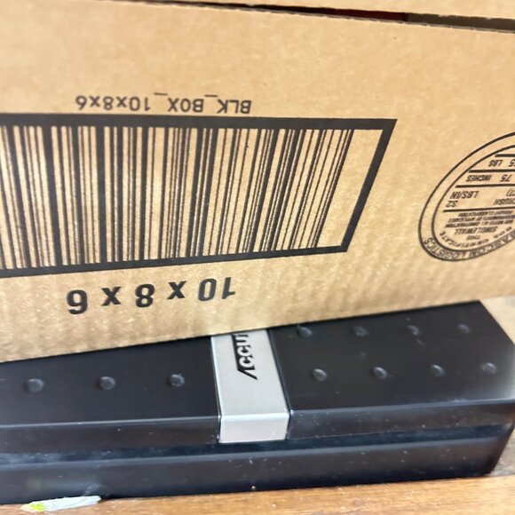 Snoopy Plush Toy 12" Peanuts Laughing Interactive Shake To Laugh Sound NEW - Picture 8 of 8